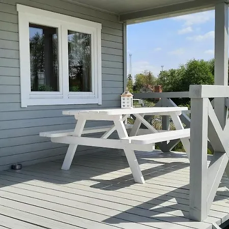 Szary Nad Jeziorem Дом отдыха