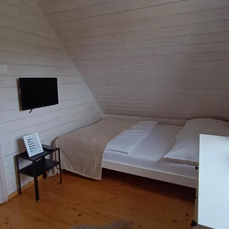 Szary Nad Jeziorem Дом отдыха