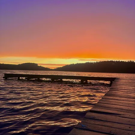 Szary Nad Jeziorem Колчево